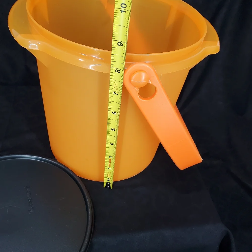 Tupperware Halloween Orange Canister Bucket 5L Handle Lid Trick or Treat